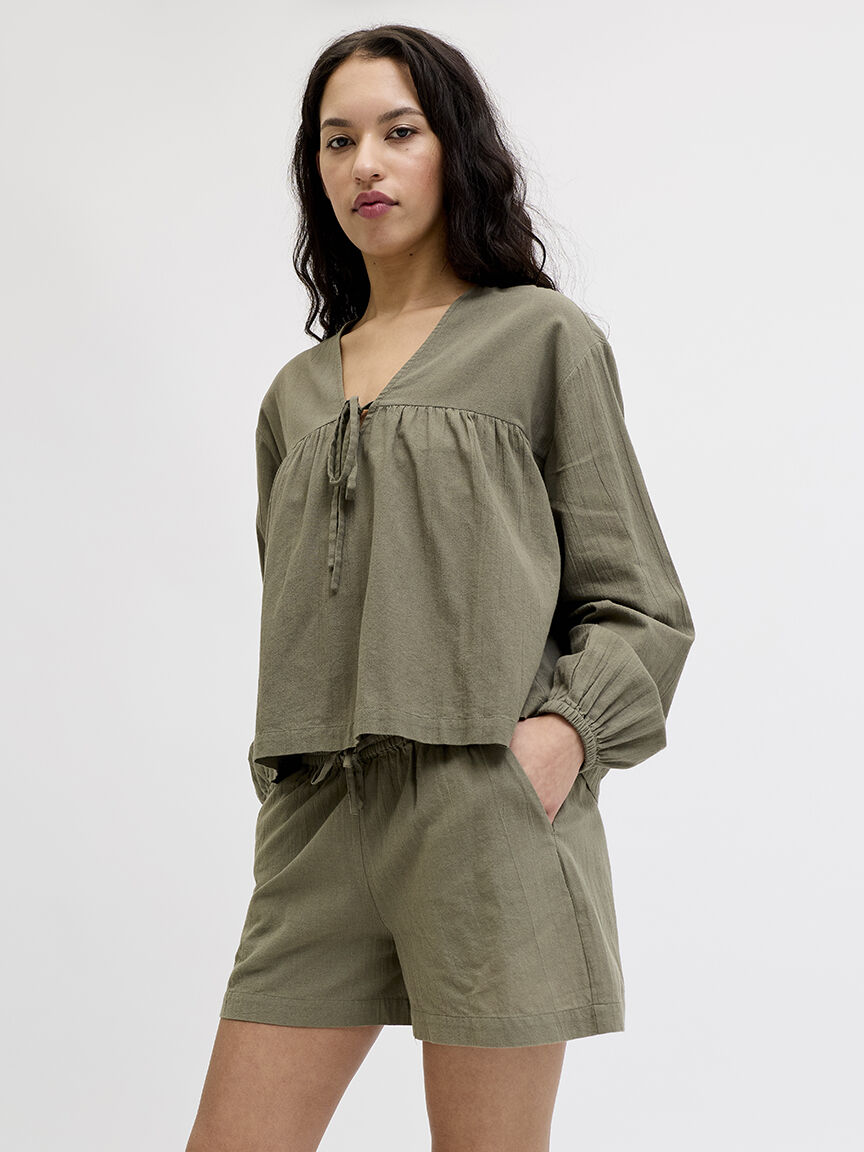 kia structured shorts