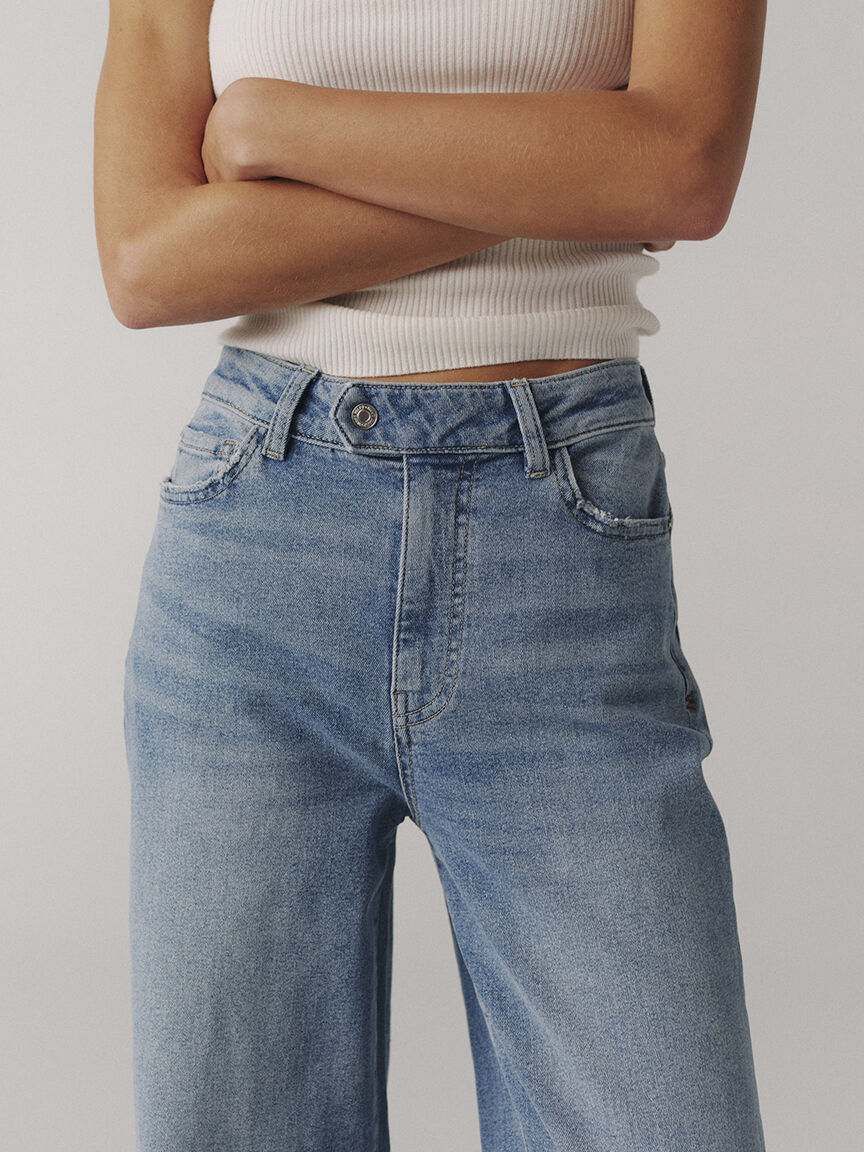 NCE wide leg jean