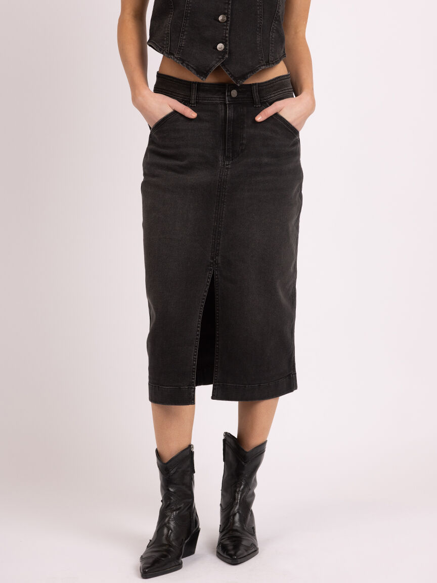 utility skirt washed black