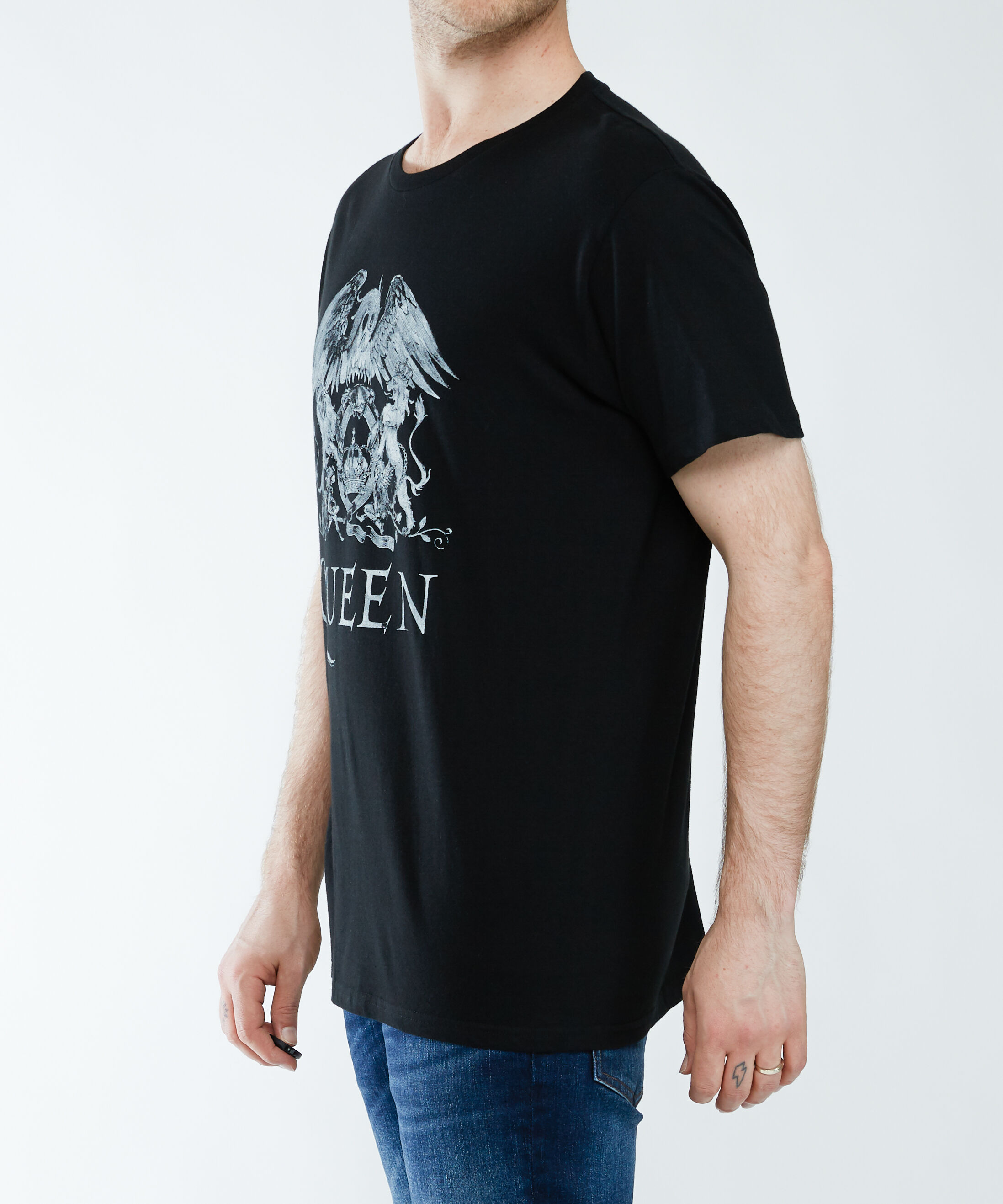 Queen unisex Tee Image 4