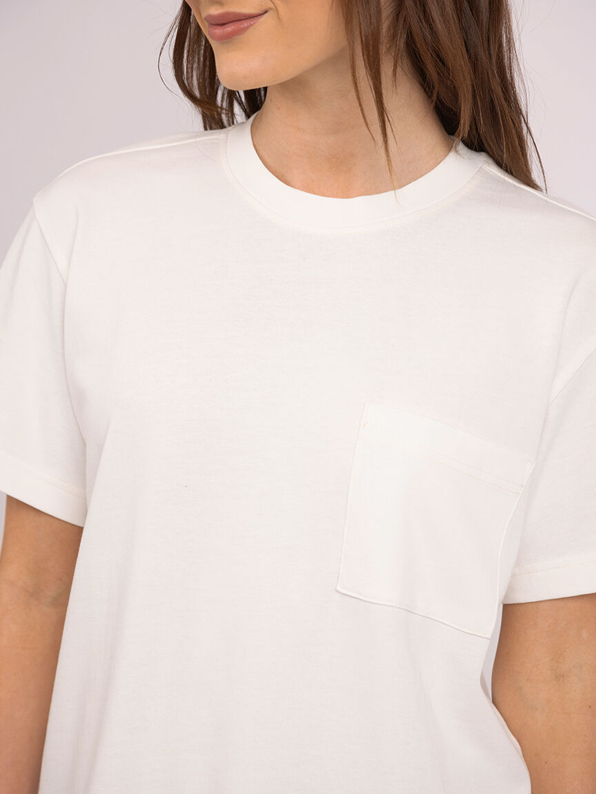 kade crewneck tshirt Image 4