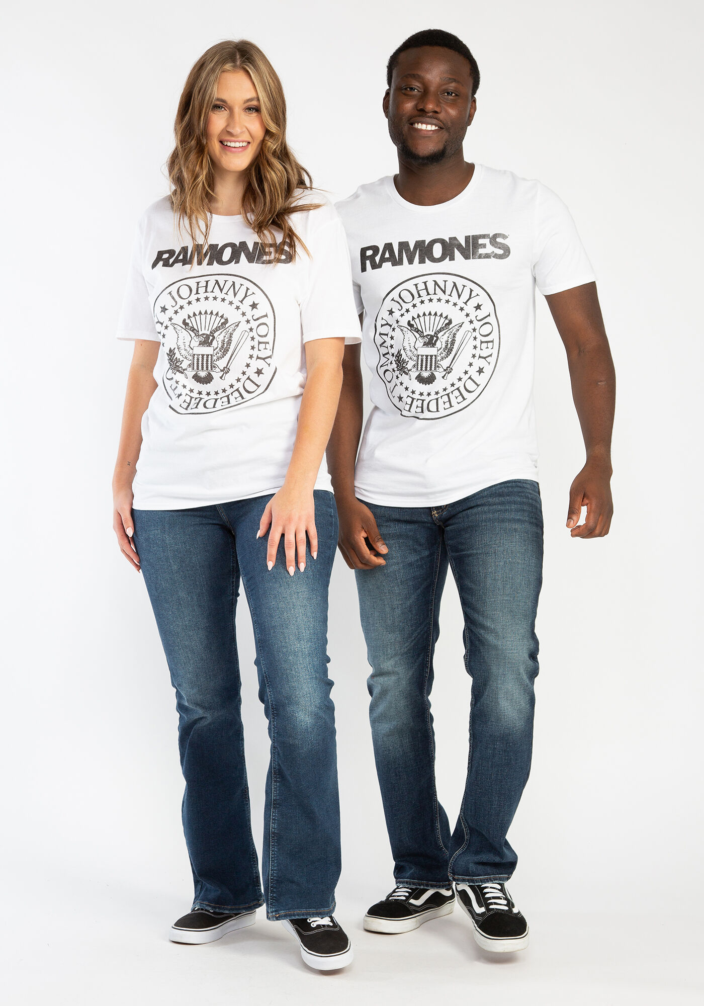 ramones gender neutral graphic tee Image 3