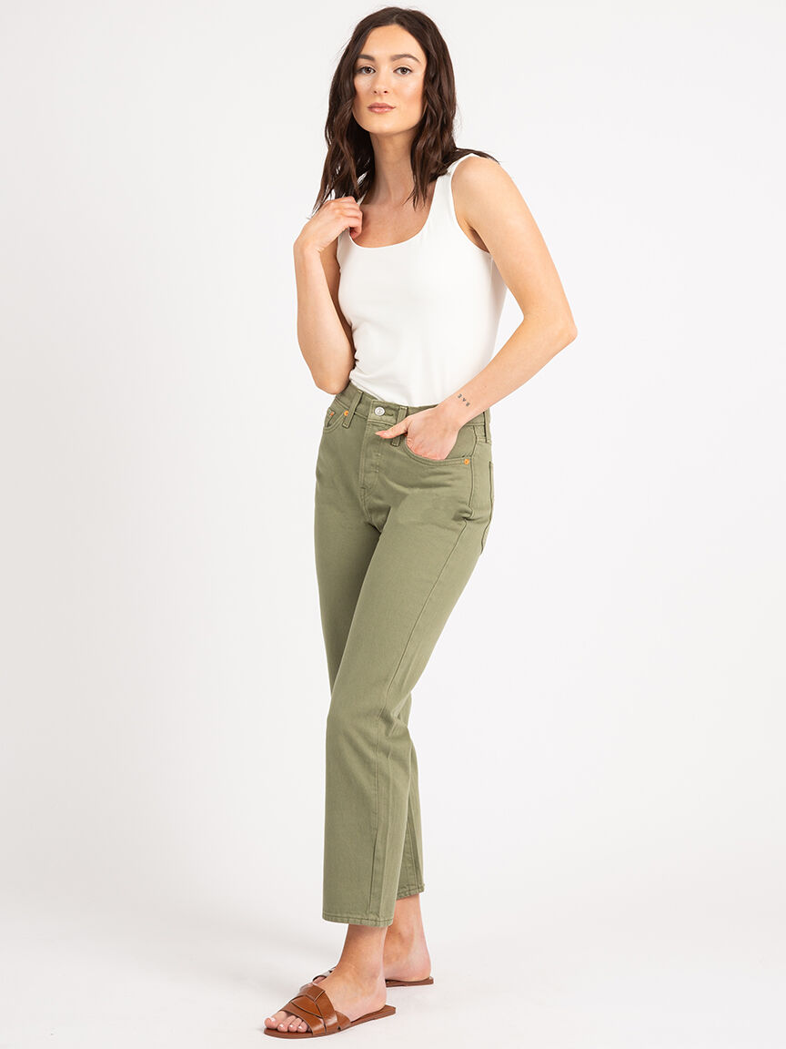 wedgie straight in green Image 1