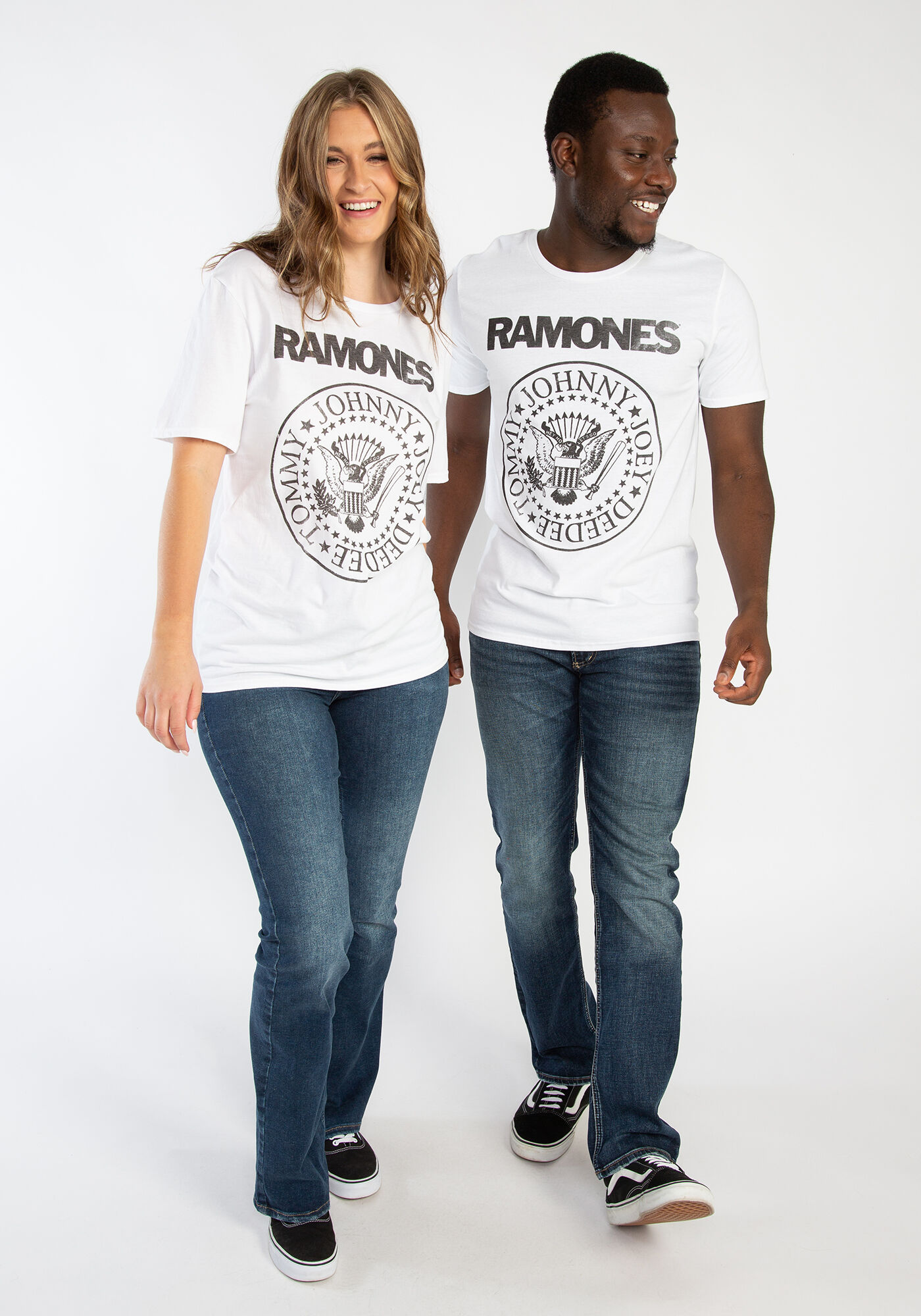 ramones gender neutral graphic tee Image 2