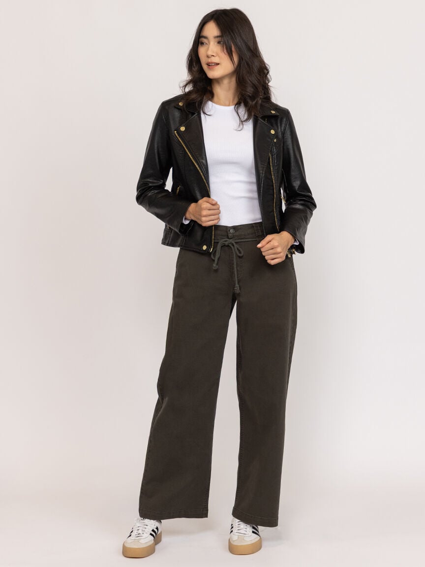 low slung baggy wide leg jean