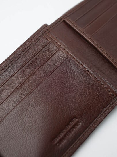 multi fold traveler wallet multi fold traveler wallet