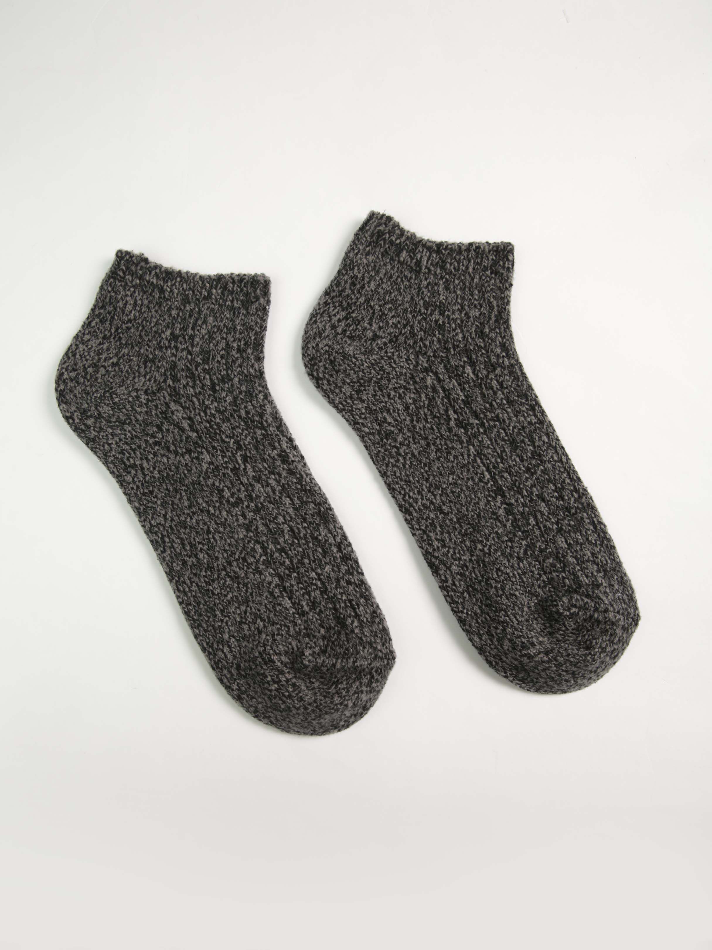 women's 3 pack ribbed ankle sock Image 3