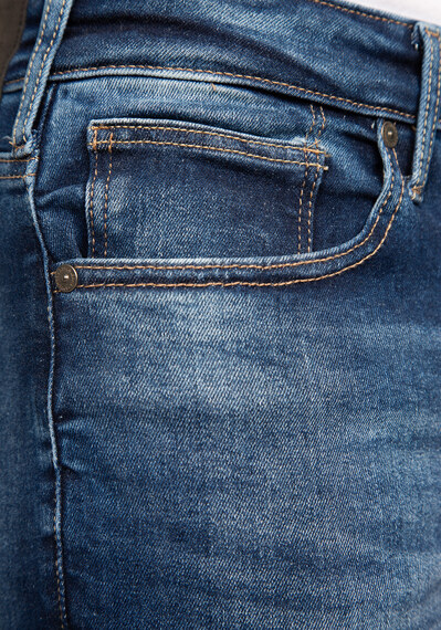infinite fit jeans Image 6