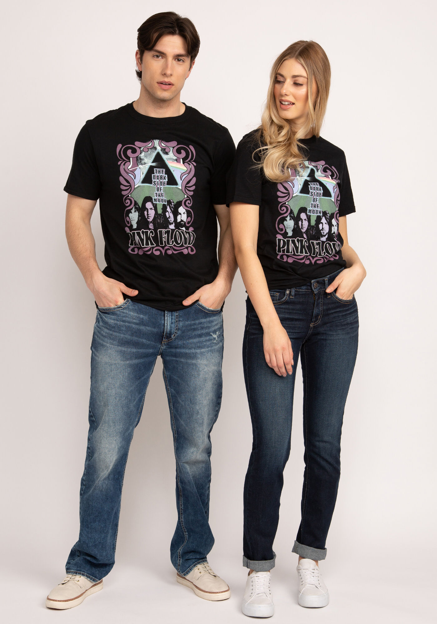 the dark side of the moon t-shirt Image 1