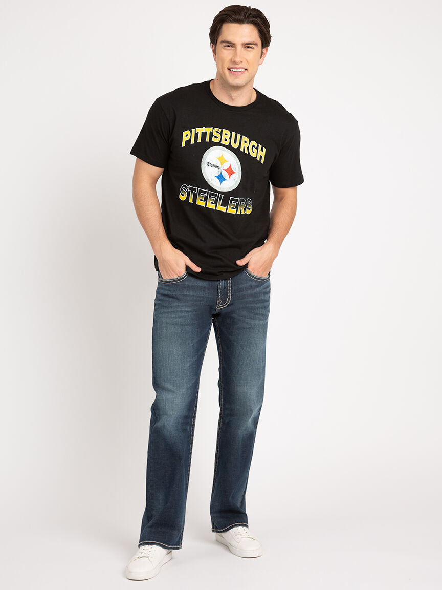 graphic t-shirt Image 3