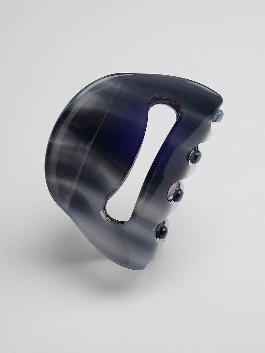 medium hair claw clip Image 3