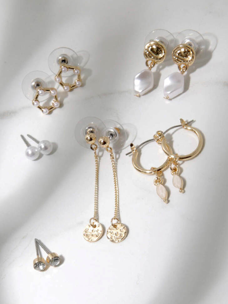 6 pack stud and dangle earrings Image 1