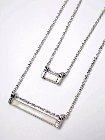 pearlescent bar necklace pearlescent bar necklace Image 1