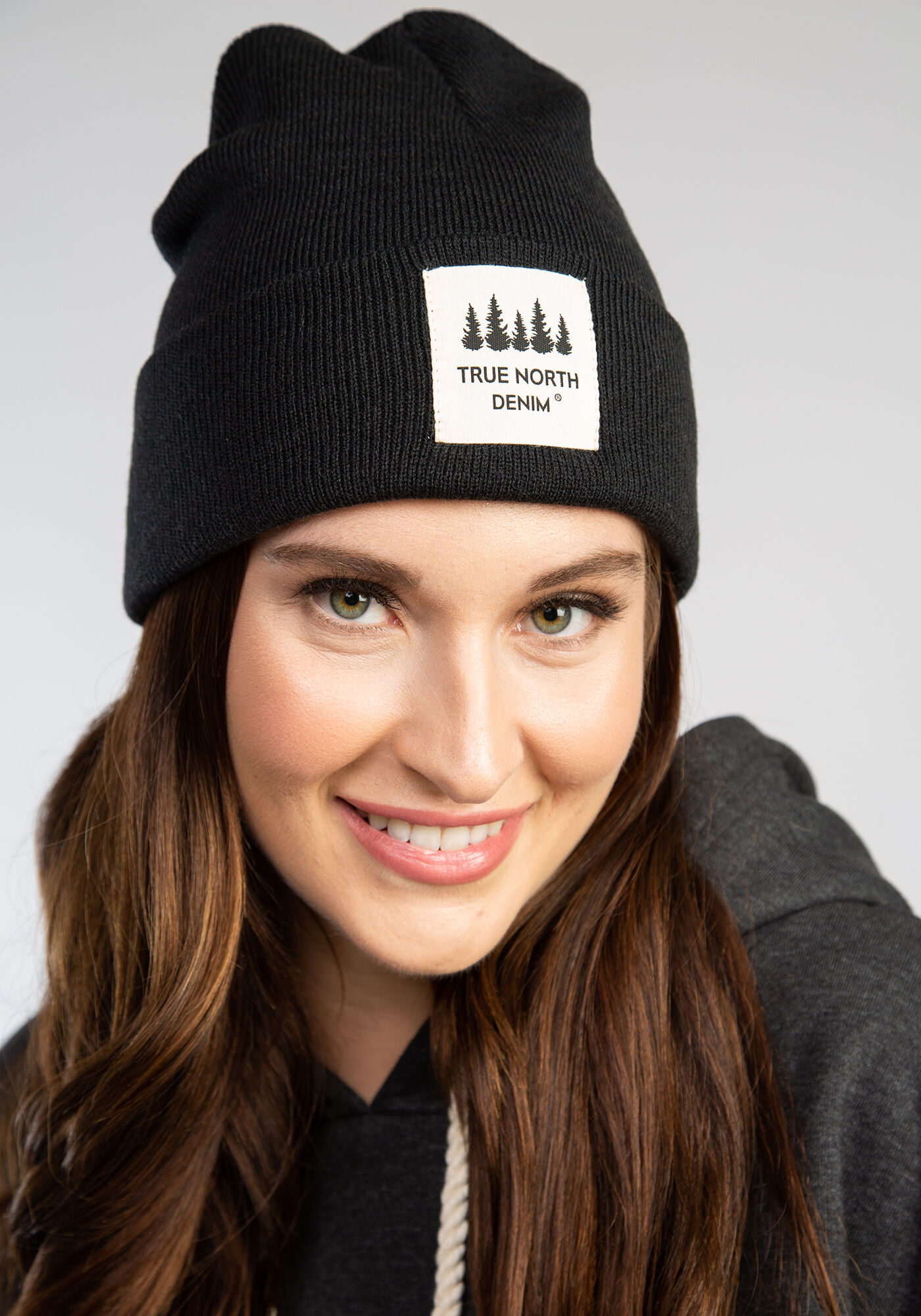 true north denim basic beanie Image 5