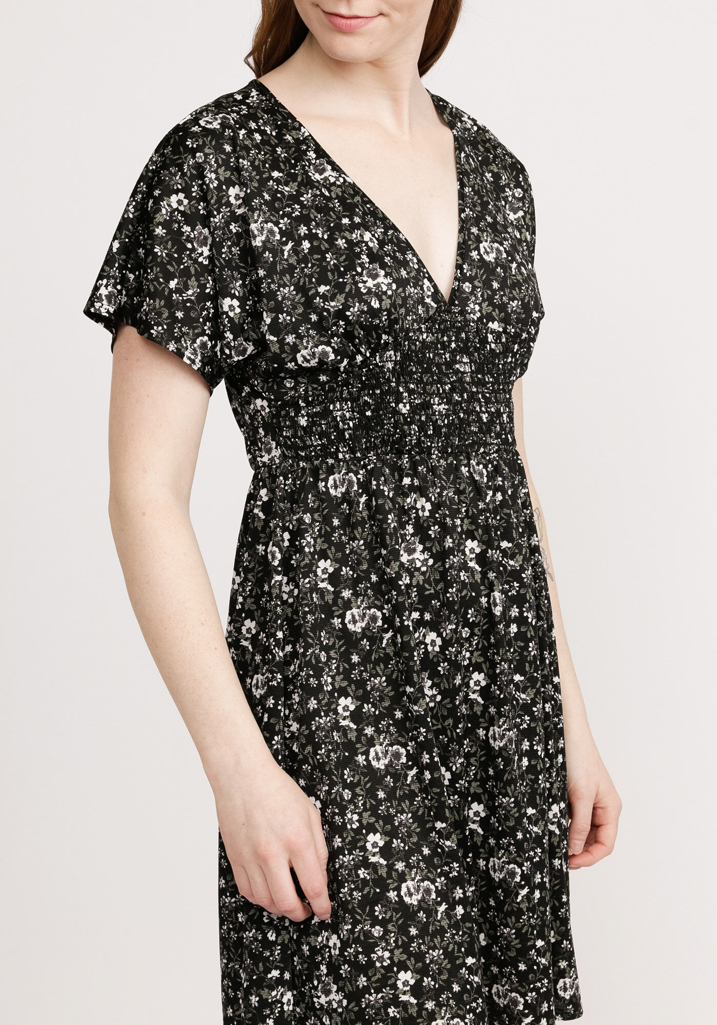 amilie v-neck smocked waist dress Image 4