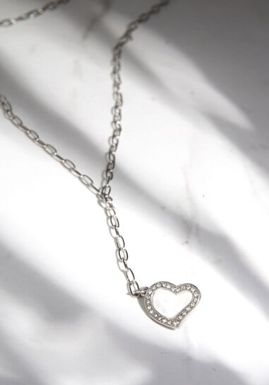 necklace with heart pendant