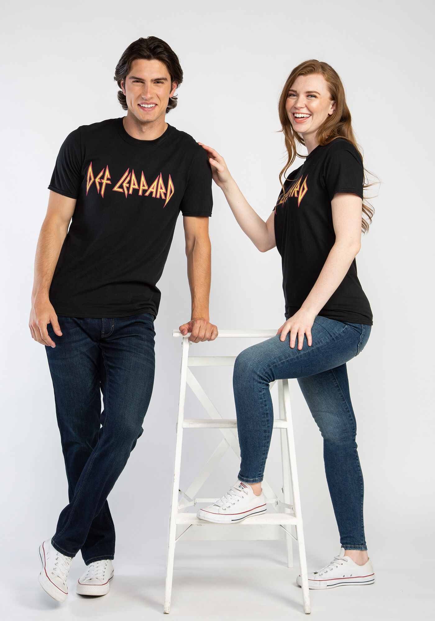 def leppard logo graphic tee Image 2