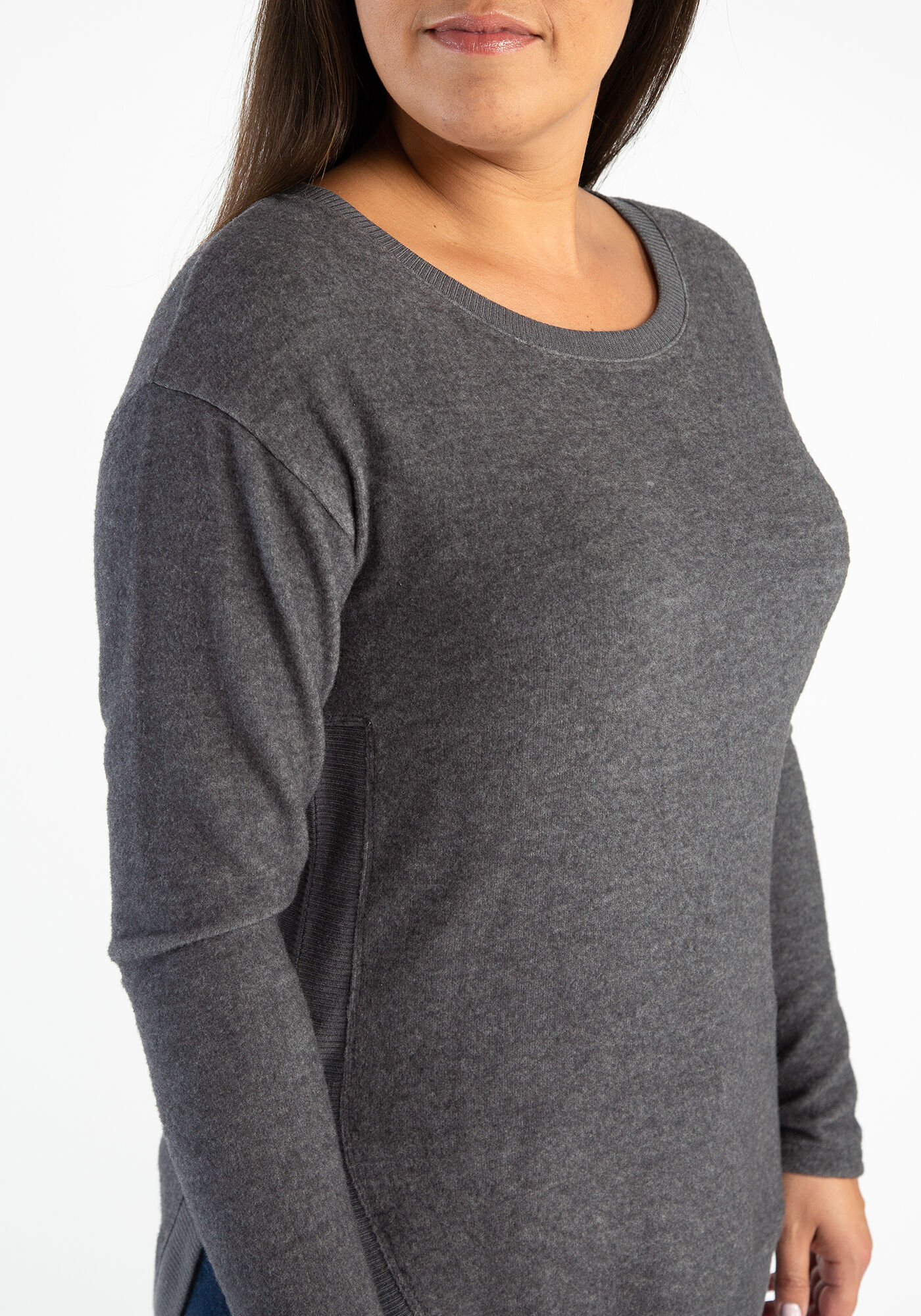 logan long sleeve top Image 4