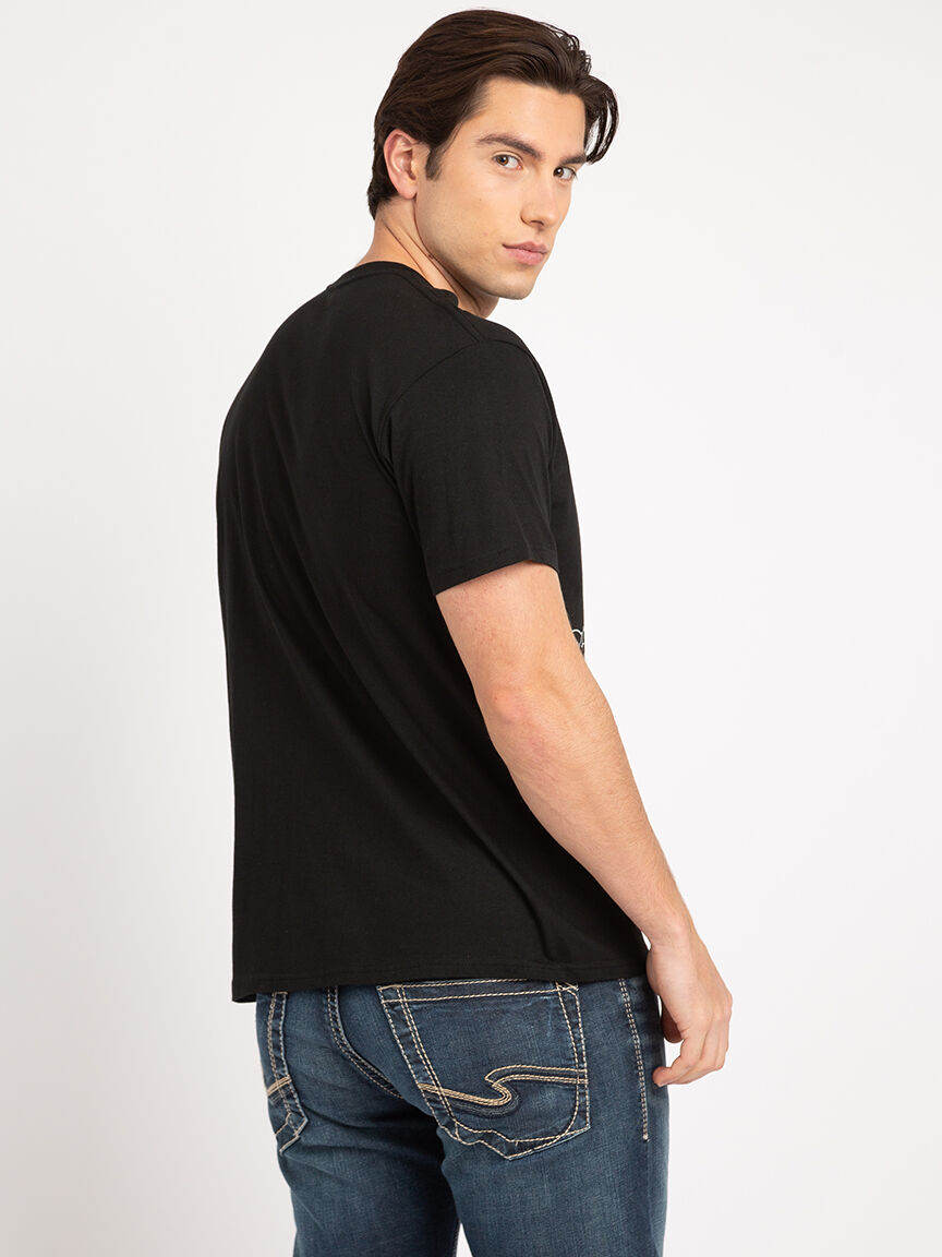 graphic t-shirt Image 5