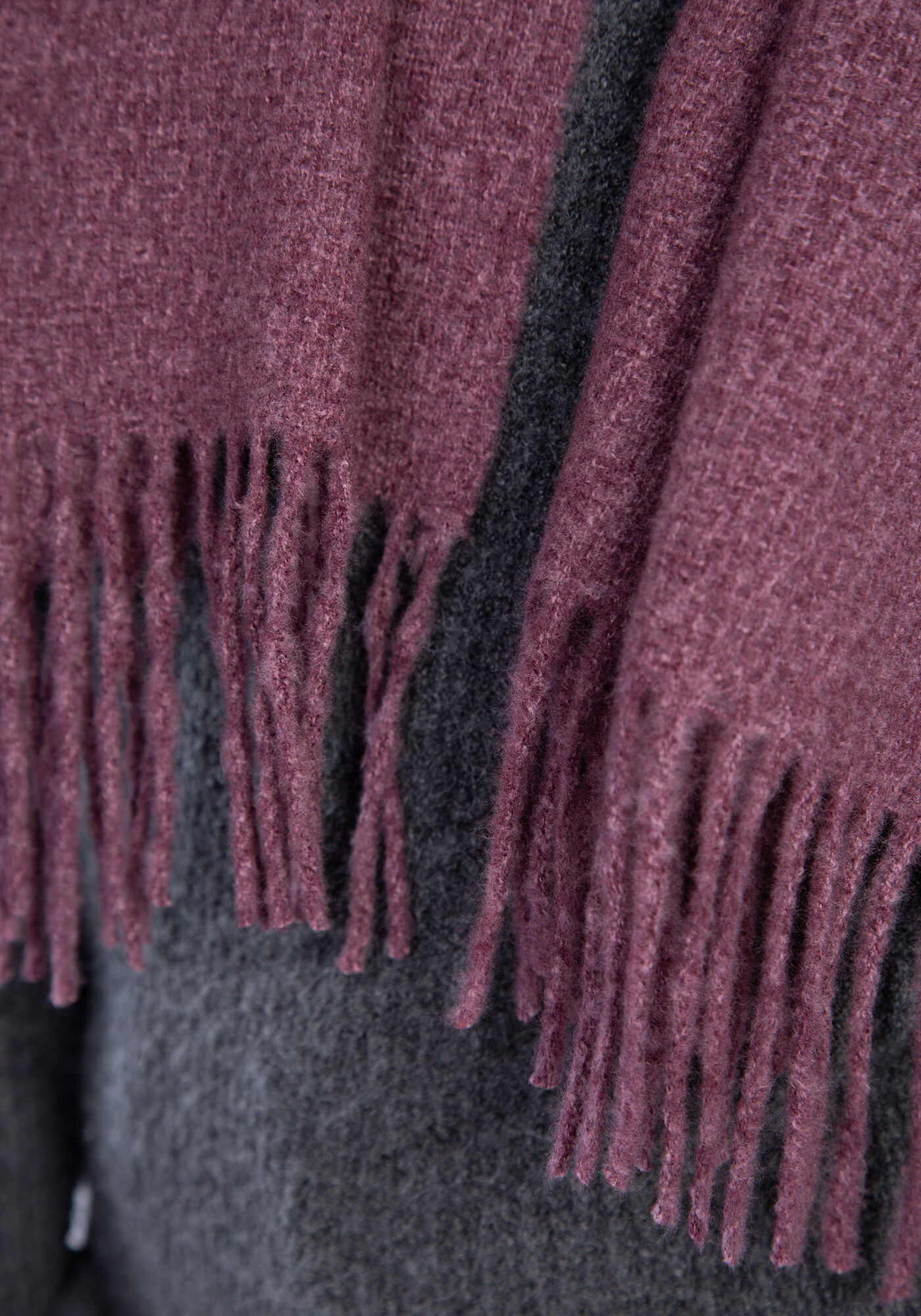 recycled poly scarf w frayed edge Image 5