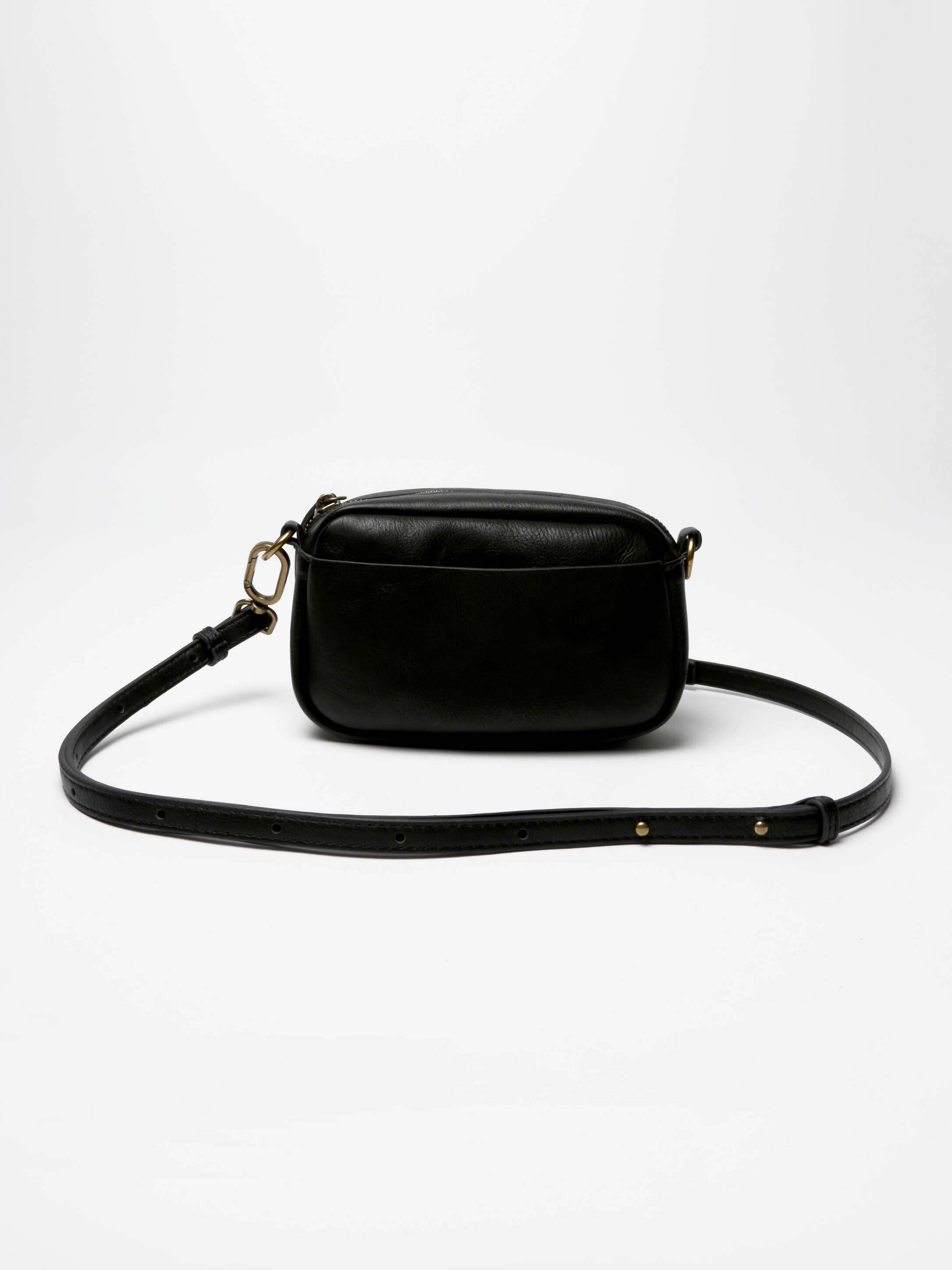 Black rectangle purse hotsell