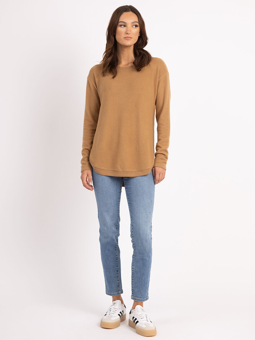 logan scoop neck top Image 2