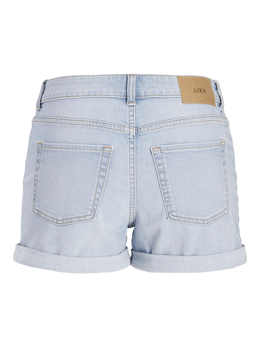nice mid rise shorts Image 2