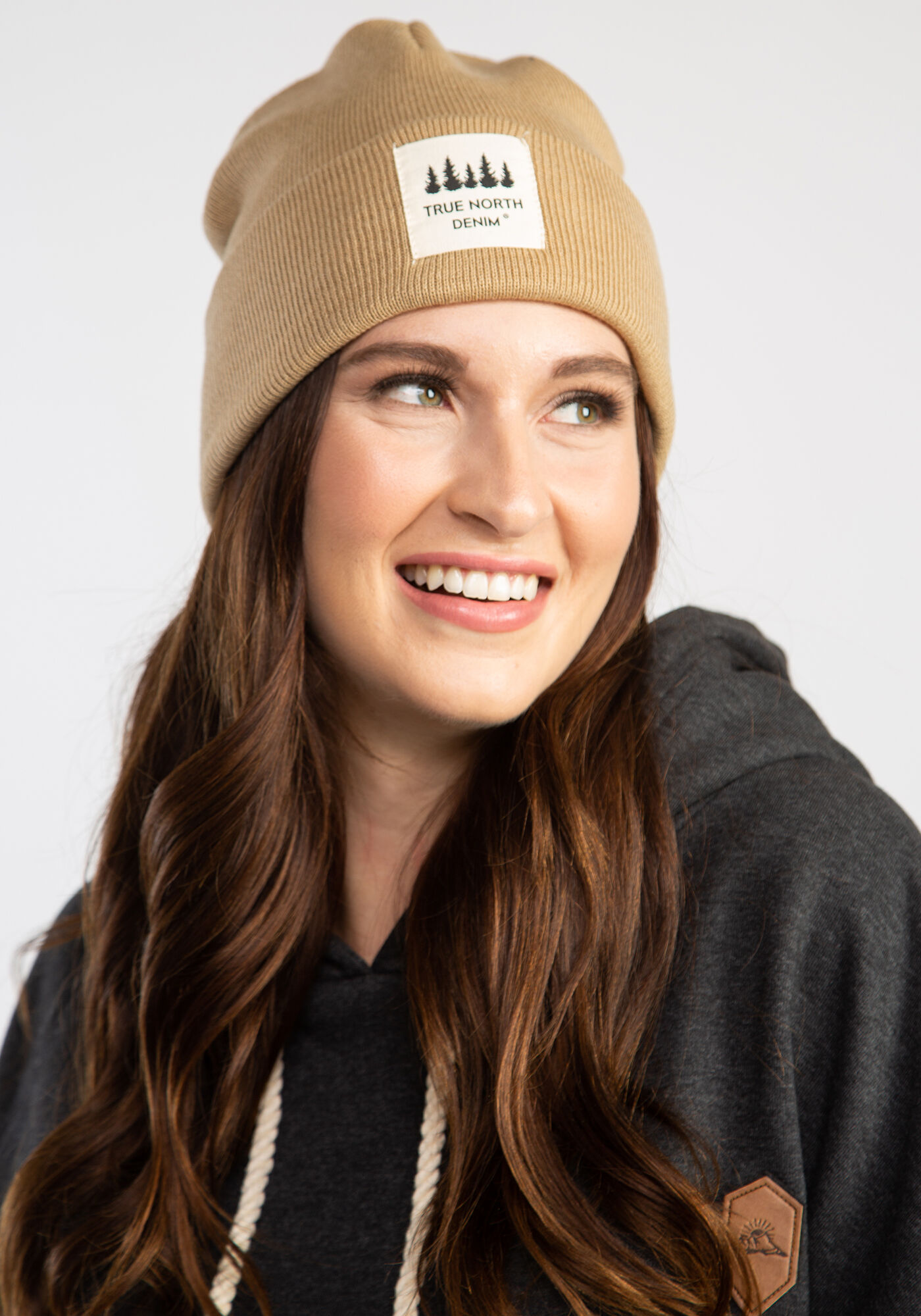 true north denim basic beanie Image 4