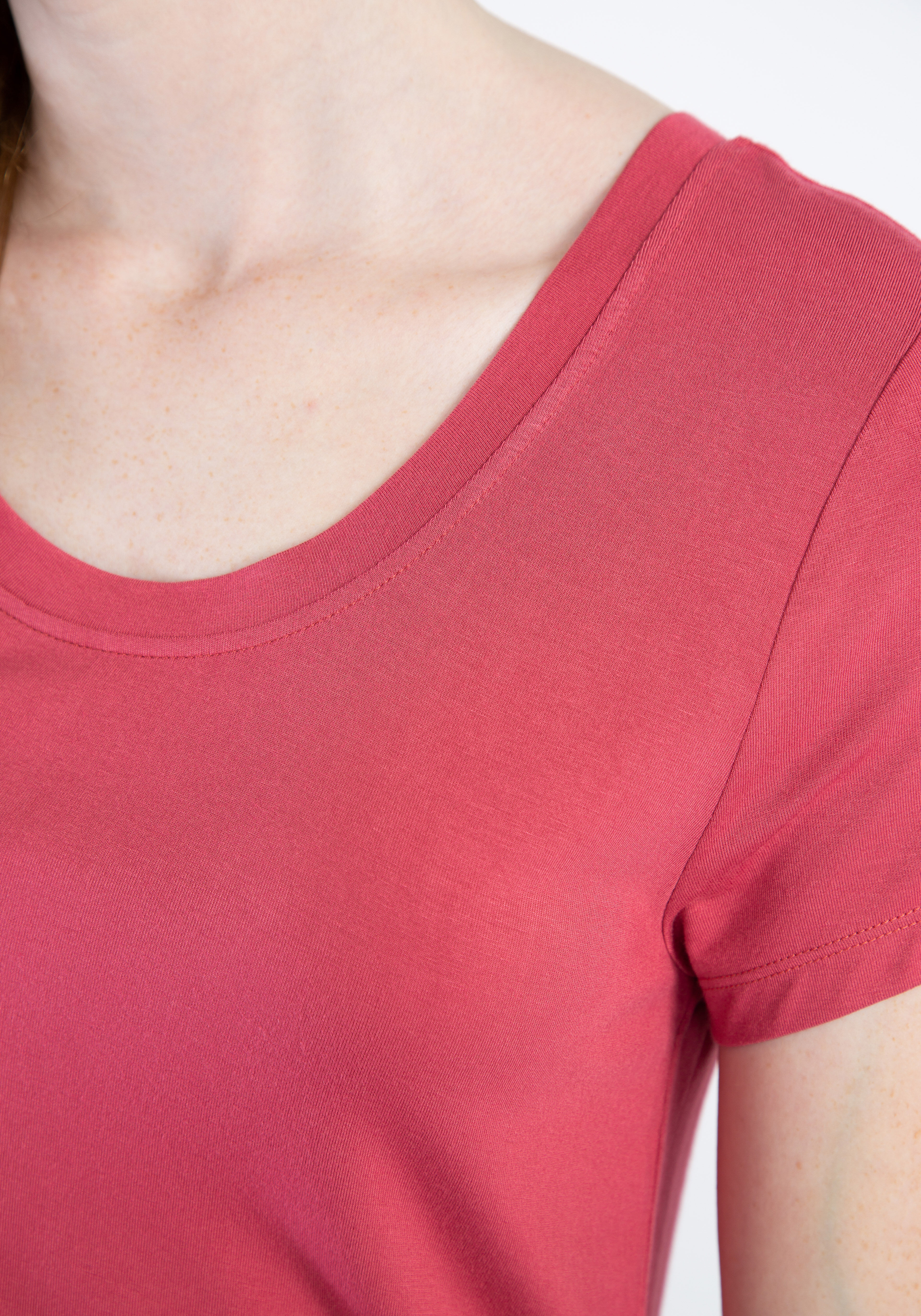 brady basic scoop neck short sleeve tee  Image 5