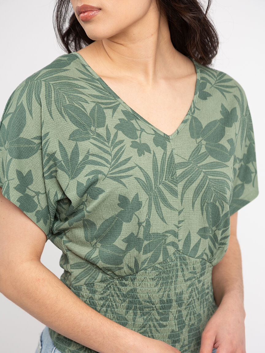 v-neck batwing top Image 4