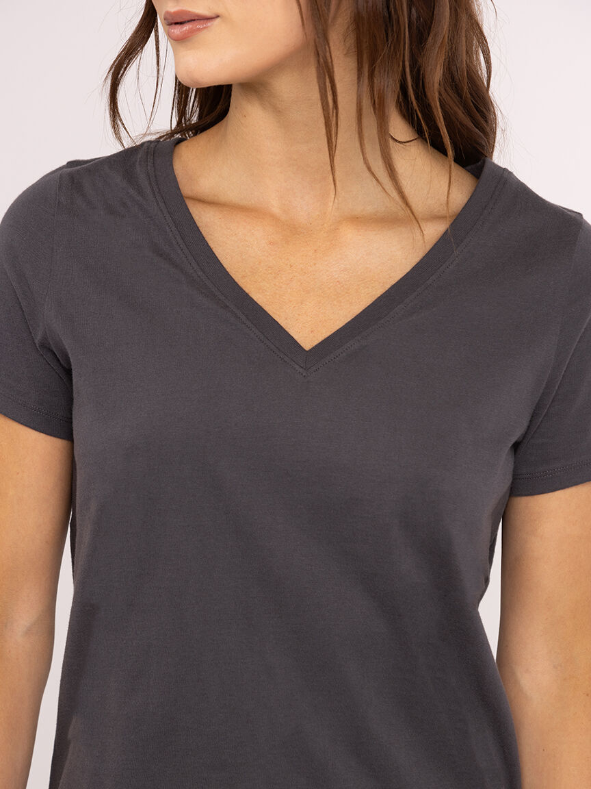 vickie v neck t-shirt