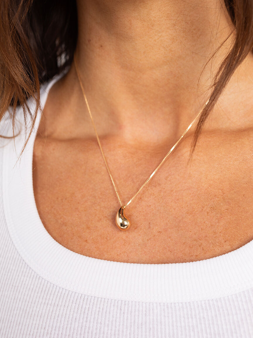 tear drop necklace Image 4