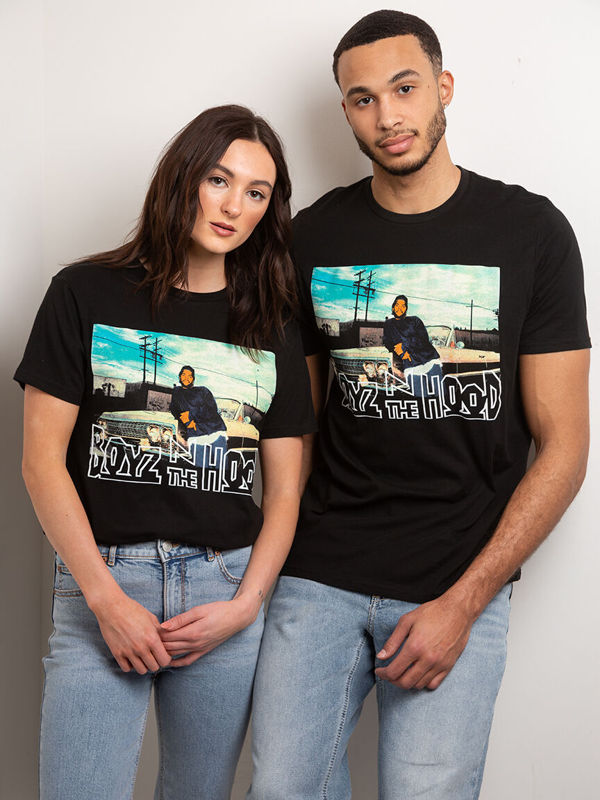 graphic t-shirt Image 1