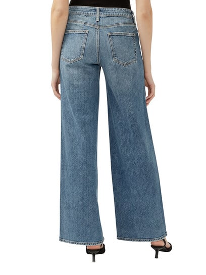 Suki Mid Rise Wide Leg Jeans Suki Mid Rise Wide Leg Jeans