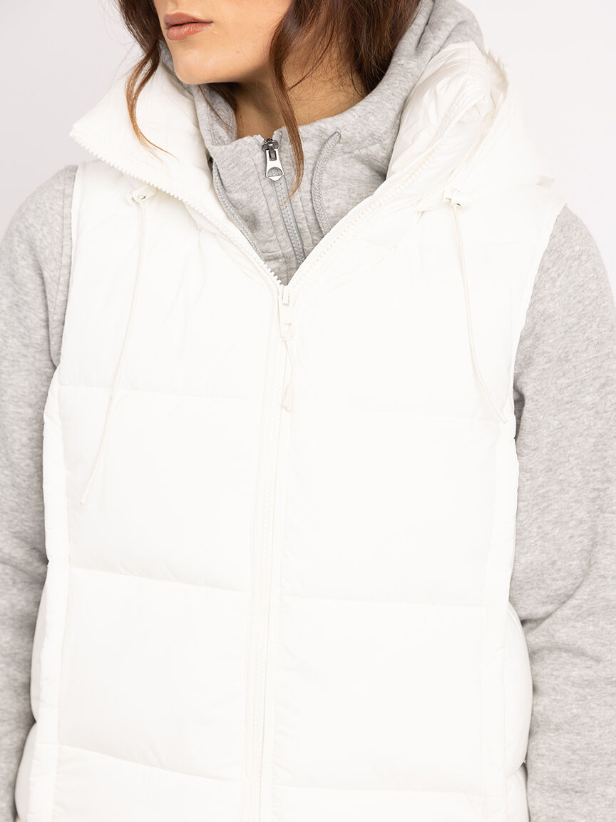 wisp puffer vest Image 4