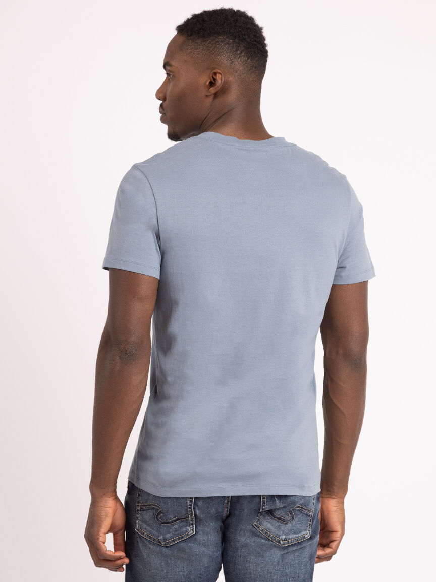 miles v neck basic tee Image 3
