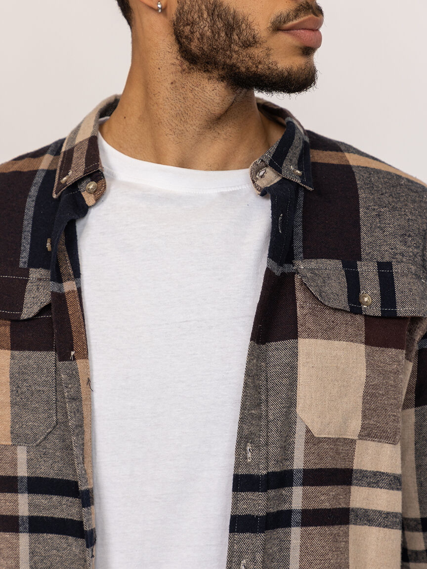 plaid flannel shirt with flap pockets