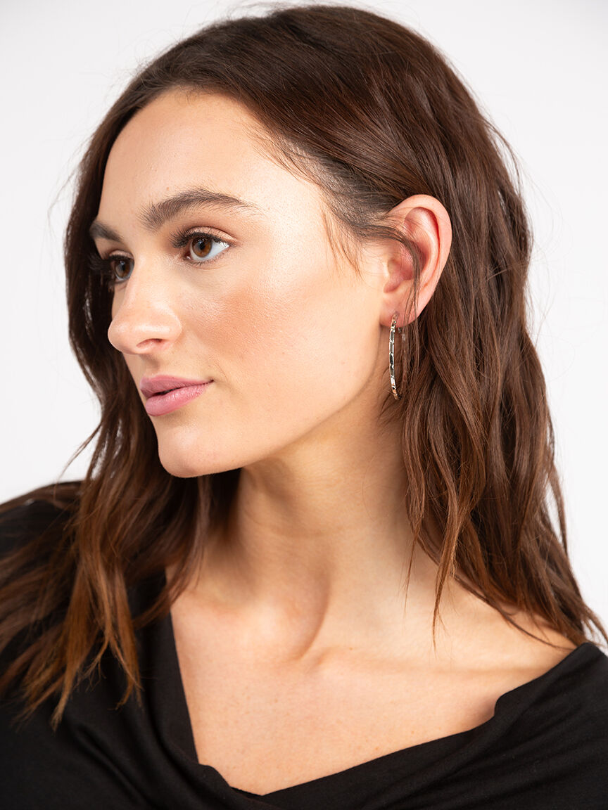 textured silver hoop Image 4