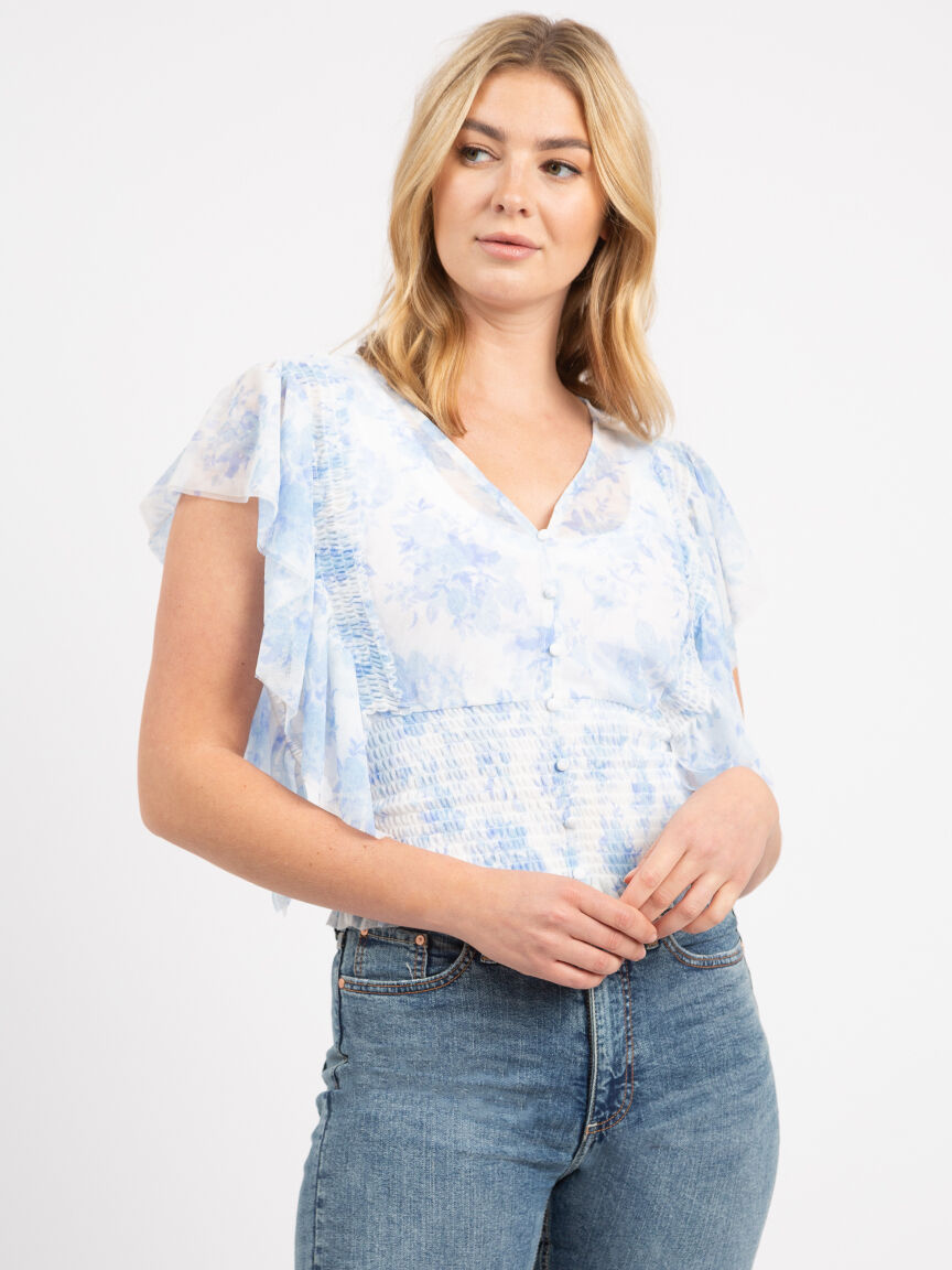 steffy smocked hem flutter sleeve top Image 4