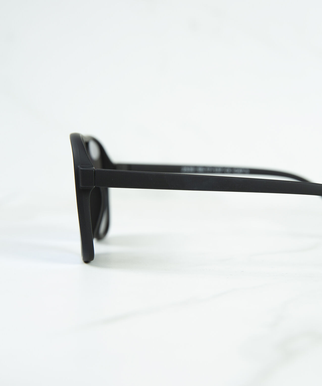 blue lens sunglasses Image 2