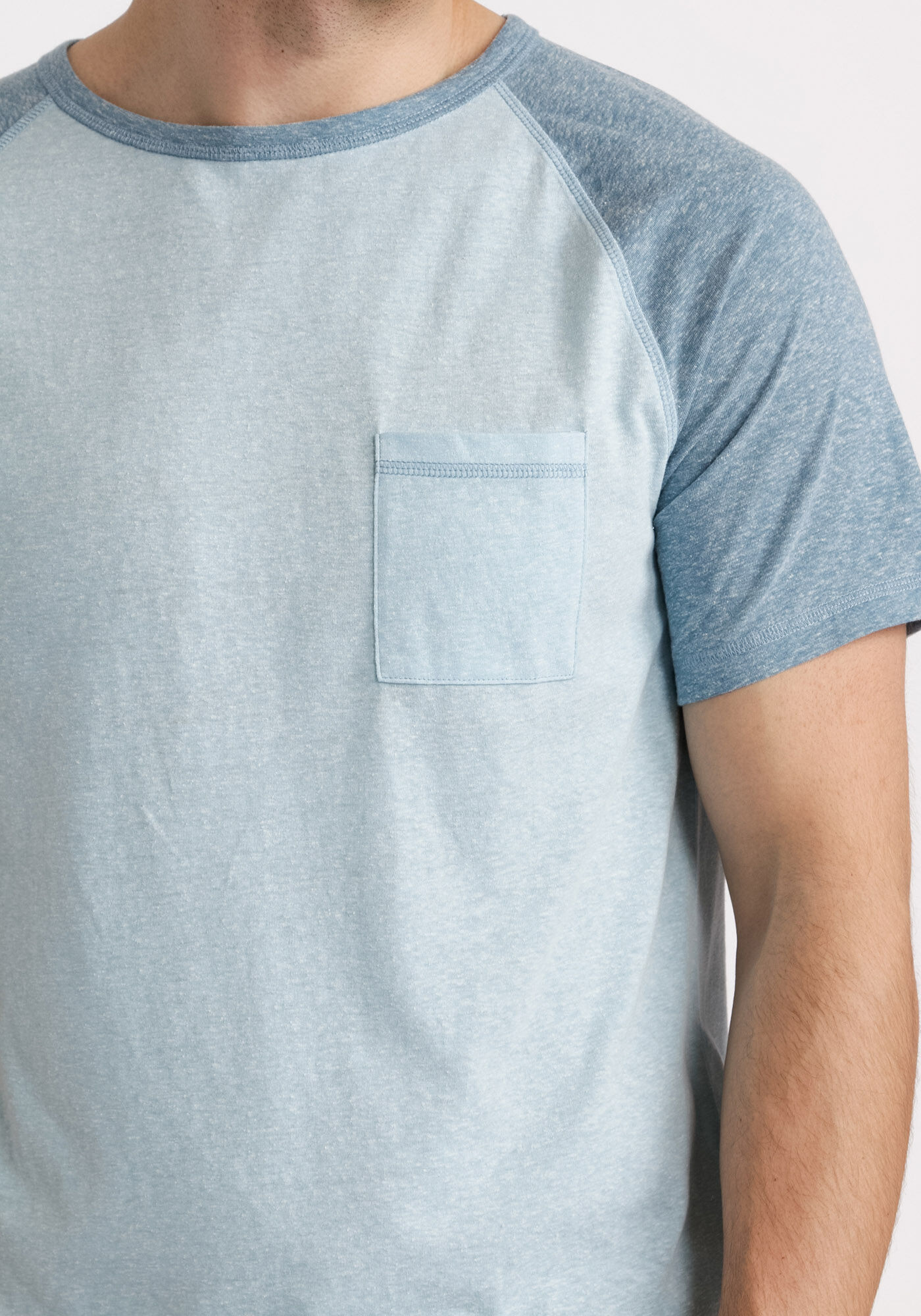 aaron snow wash pocket t-shirt Image 5