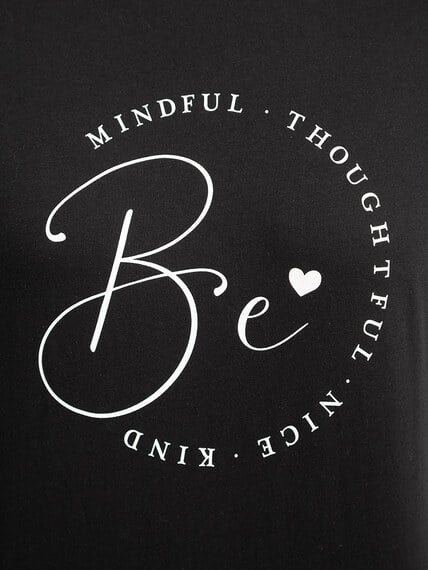 be kind short sleeve graphic t-shirt Image 5