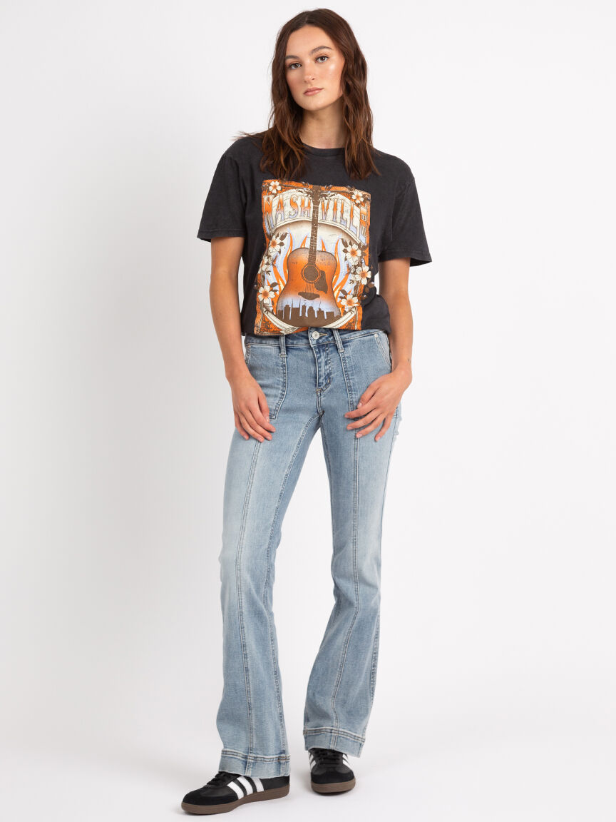 crew neck nashville t-shirt Image 2