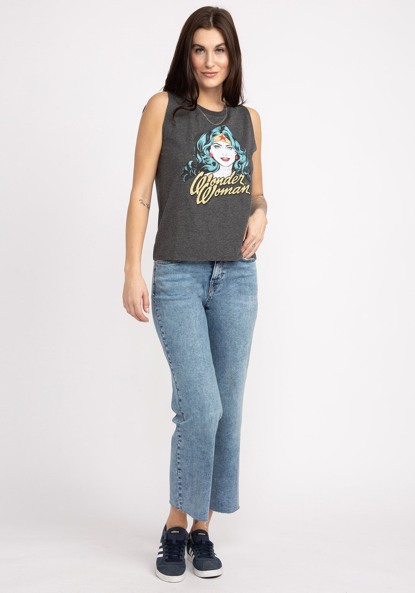 wonder woman muscle tank top Image 3