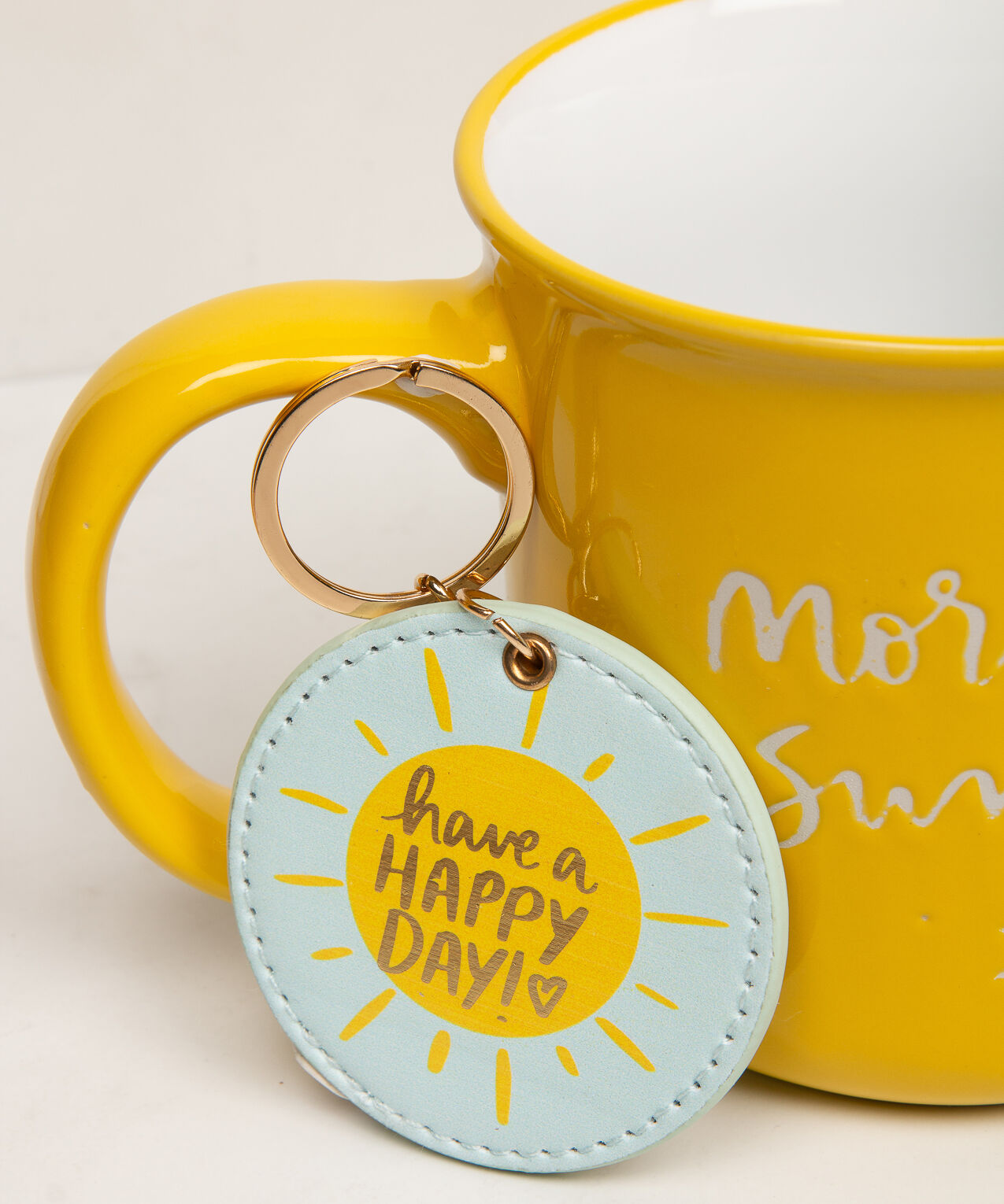 mug and keychain giftset Image 2