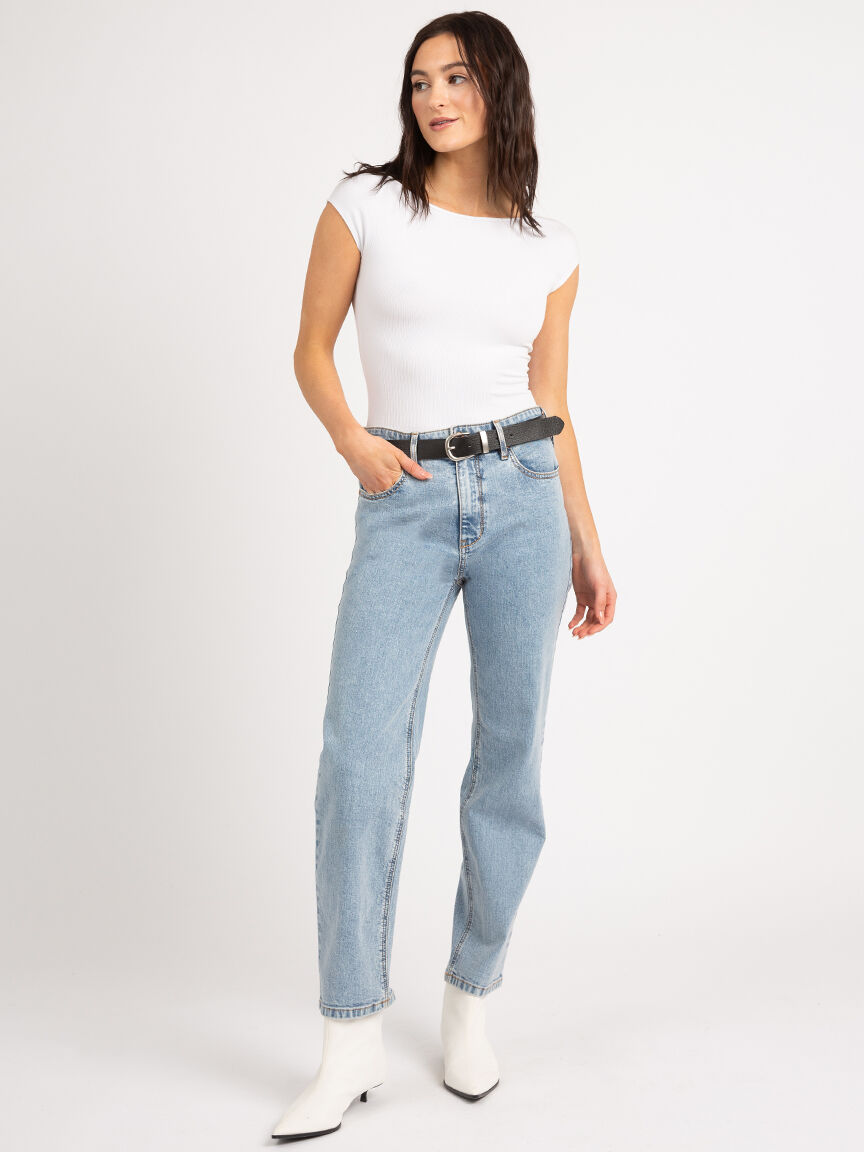 nicole extended sleeve bodysuit Image 4