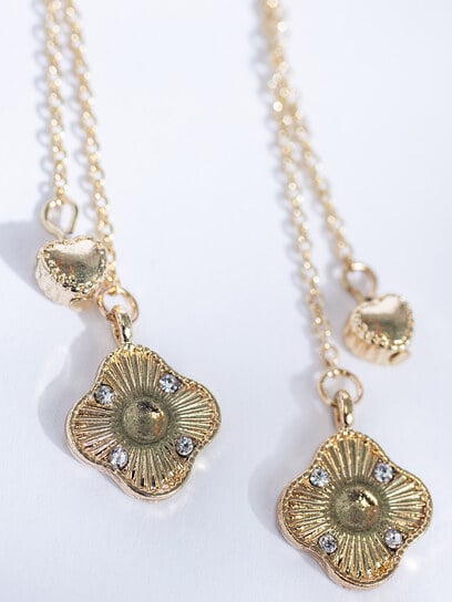 clover chain earring clover chain earring