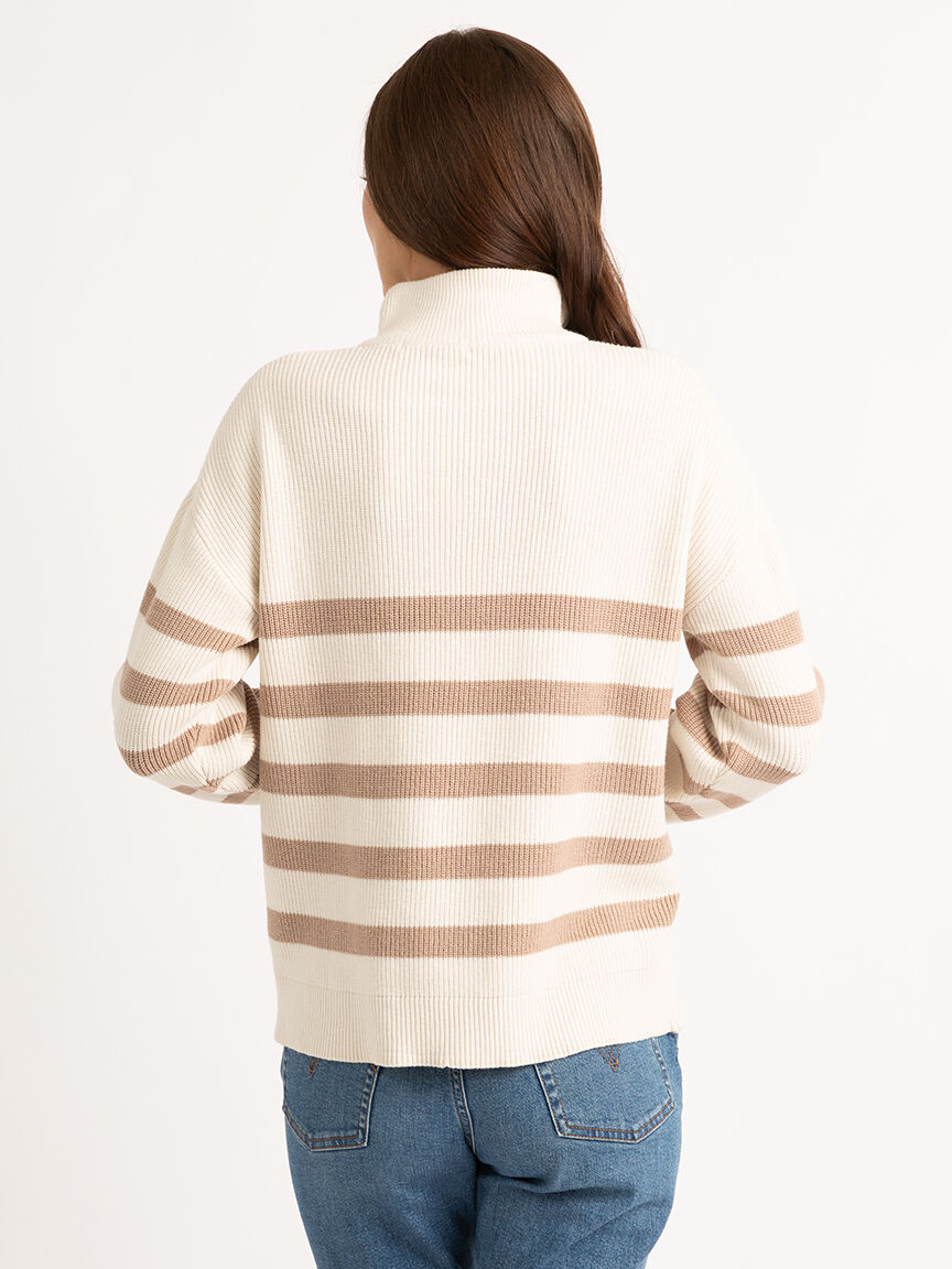 1/2 zip striped popover Image 4