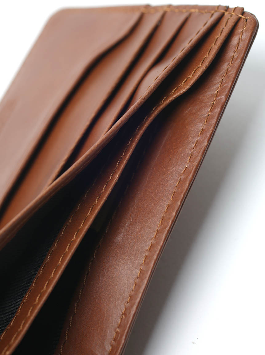 bifold classic wallet