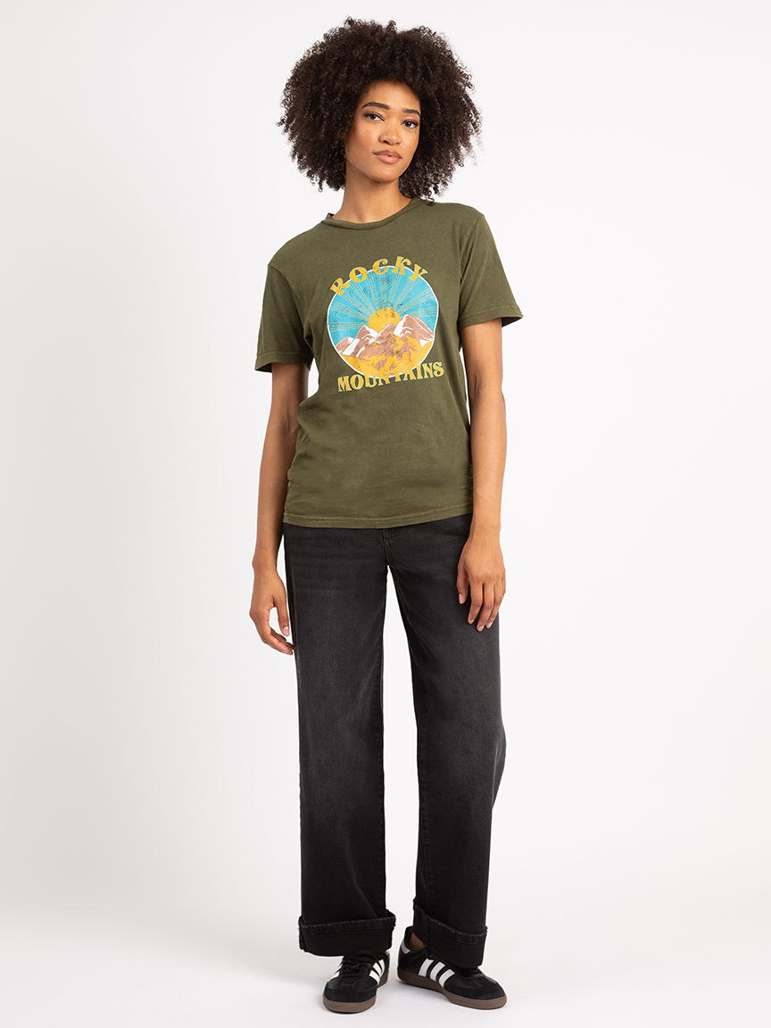 crew neck rocky mountain t-shirt